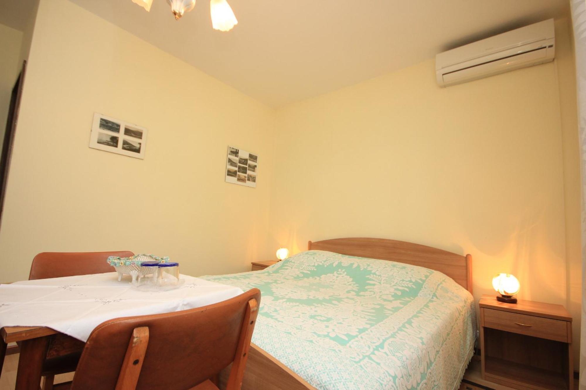 Apartments And Rooms By The Sea Medveja, Opatija - 2305 Lovran Room photo
